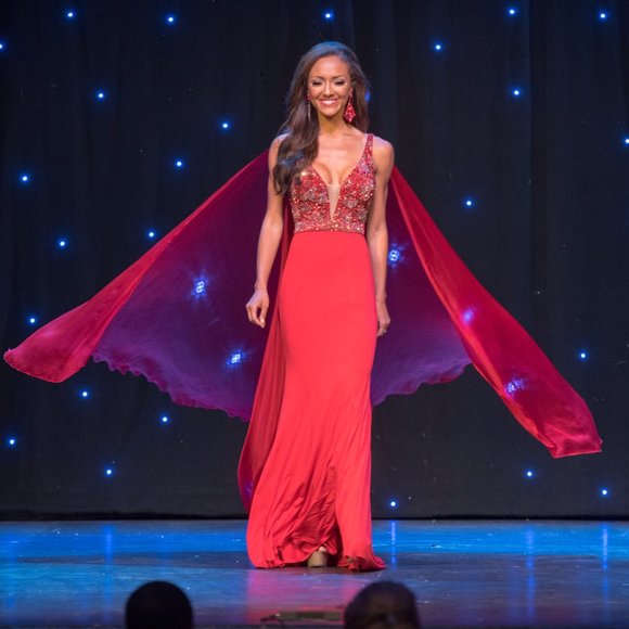 Size 6 (altered to a size 4) Sherri Hill Gown - Picture 2 of 5